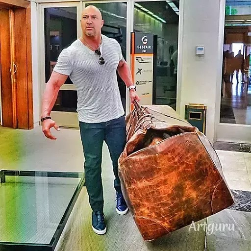 Создать мем: dwayne johnson, дуэйн джонсон, дуэйн скала джонсон