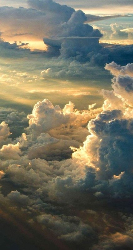 Создать мем: cloud sky, облака футаж, небо солнце