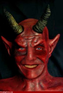 Создать мем: şeytan, red devil, halloween mask