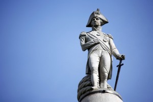 Создать мем: статуя адмирала нельсона на трафальгарской площади, статуя адмирала нельсона, памятник нельсону в лондоне
