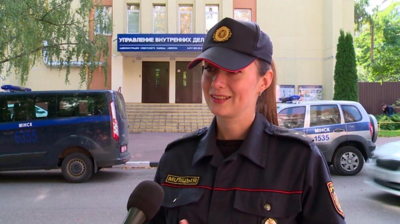 Создать мем: форма полиции, девушка милиционер, ппс милиция белоруссии