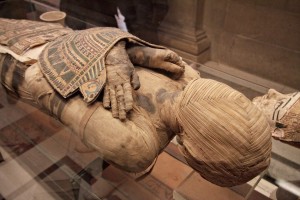 Создать мем: мумии фараонов египта выставка, мумии древнего египта, мумия
