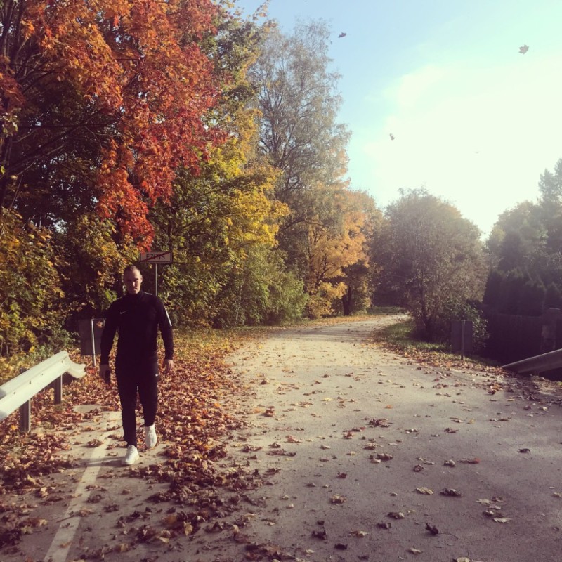 Create meme: male , pedestrian and autumn, autumn walk