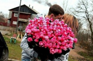 Создать мем: букеты из роз сердечком фото, букет цветов для любимой, цветы для любимой девушки