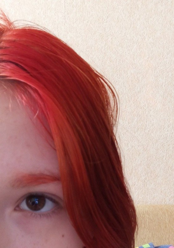 Create meme: red color, red tonic for light brown hair, red paint