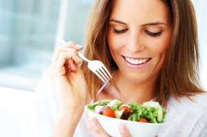 Создать мем: худеющие люди, девушка ест, diet and healthy eating