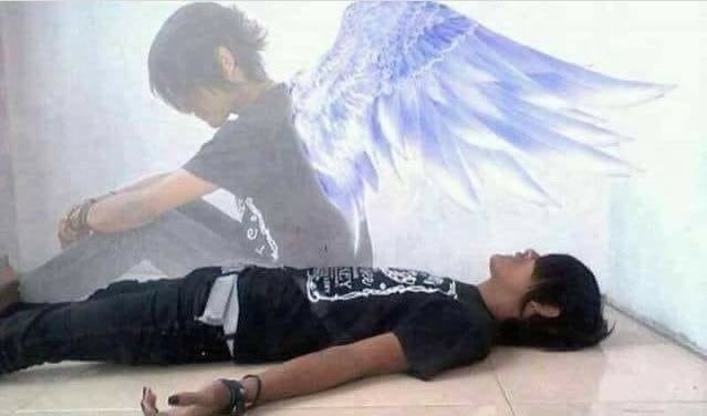 Создать мем: xd scene emo, с крыльями, ангел с крыльями