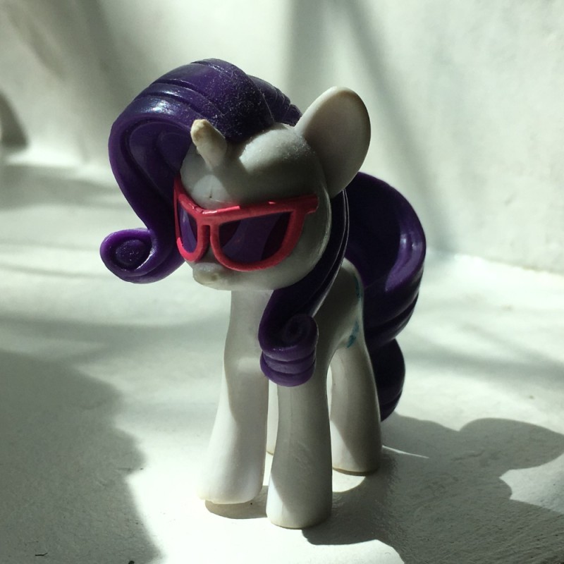 Create meme: my little pony vinyl figure rarity, pony , figures of funky pony twilight
