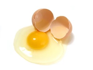 Создать мем: вареные яйца, желток яйца, цвет желтка