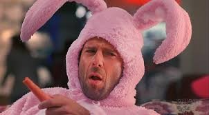 Создать мем: брюс уилис в костюме зайца, брюс уиллис в костюме кролика, брюс уиллис в россии