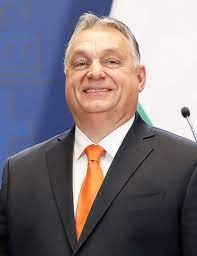 Создать мем: орбан политик, мужчина, орбан