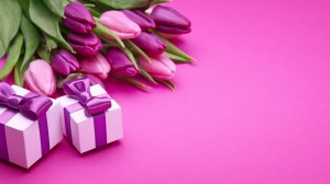 Создать мем: открытки с днем рождения, картинки с 8 марта тюльпаны, с днем рождения женщине