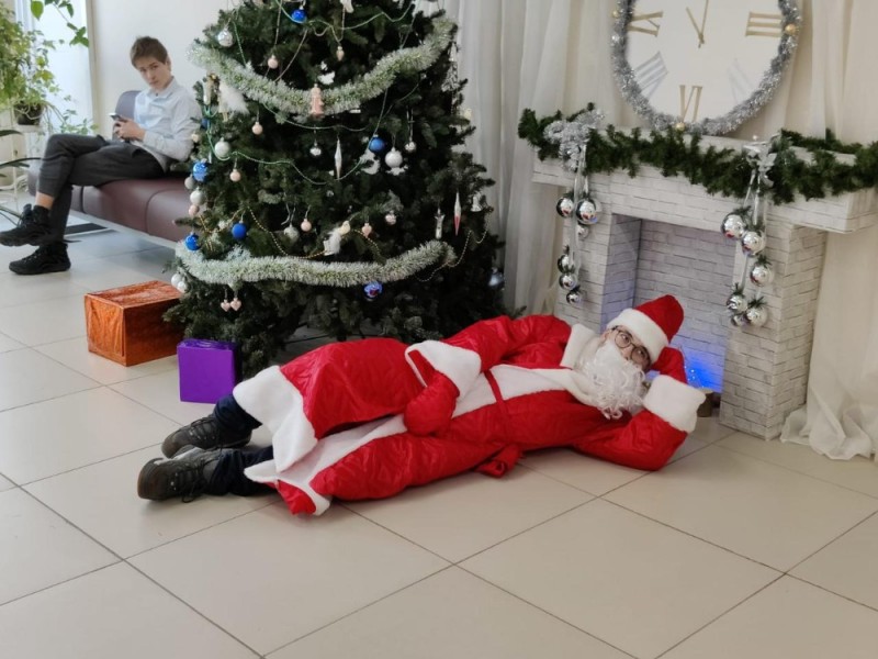 Create meme: santa claus, tired santa claus, Santa 