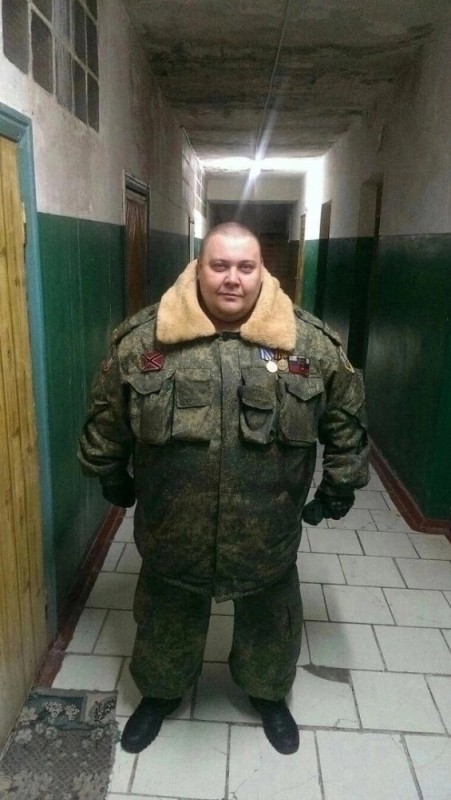 Создать мем: юрий сведовой офицер, игорь владимирович мосийчук, толстый человек в военной форме