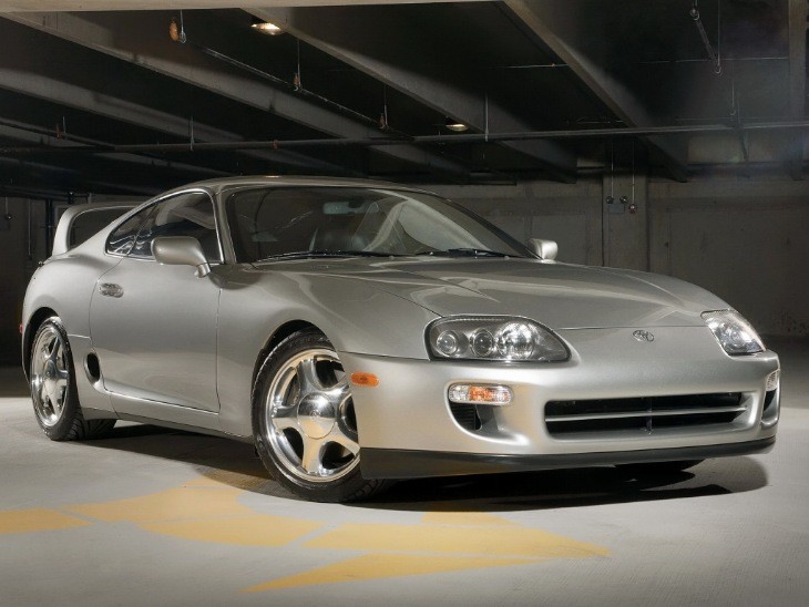 Создать мем: toyota supra gt, toyota supra 2000, toyota supra 2