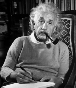 Создать мем: альберт эйнштейн в молодости, эйнштейн с трубкой, эйнштейн портрет