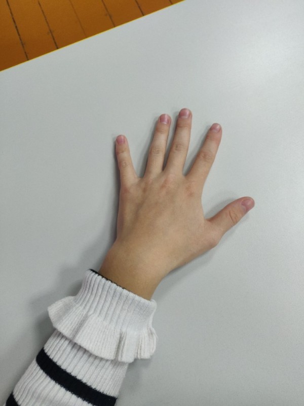 Create meme: palm, her hands, fingers 