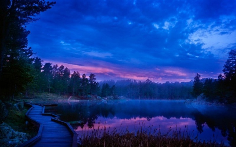 Create meme: nature lake, sunset over the lake, lake landscape