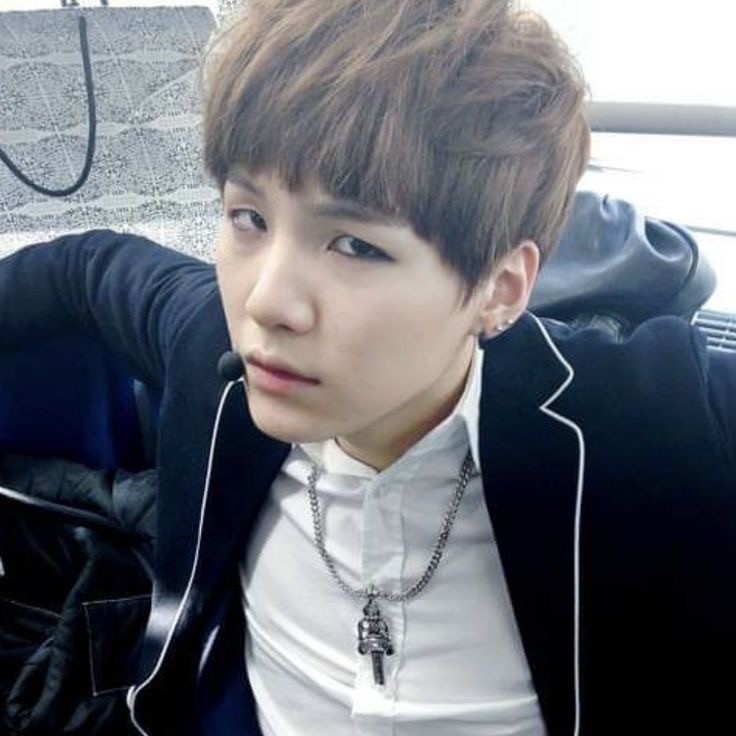 Создать мем: min yoongi suga, чон дэ хён, min yoongi bts