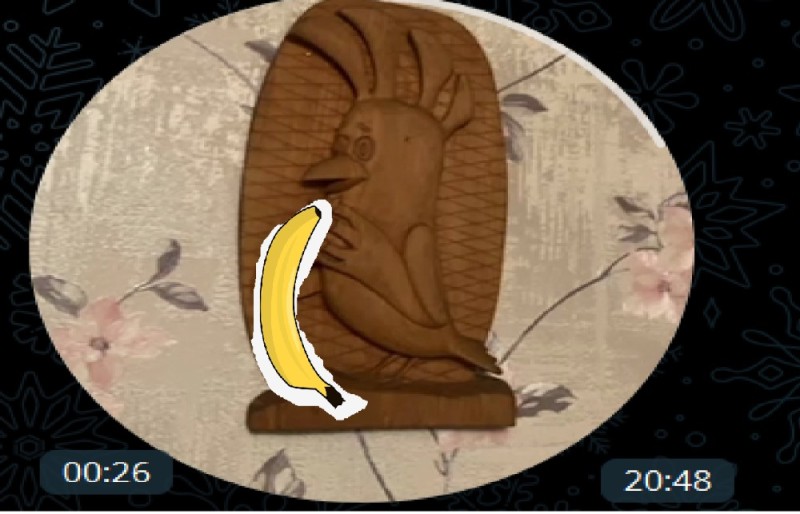 Создать мем: сувениры, бананям, вечный календарь