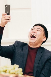 Create meme: male, screaming Chinese, people