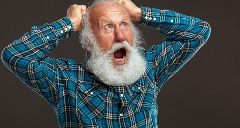 Создать мем: дед смеется, дедушка с бородой, бородатый дед