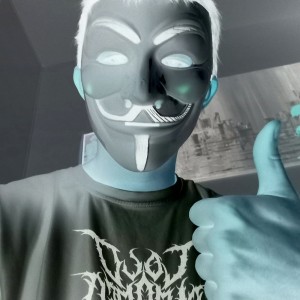 Создать мем: маска гай фокс школьни, анонимус, человек в маске пришельца
