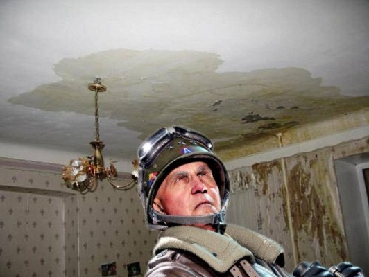 Создать мем: ремонт потолка в квартире, затопили соседи сверху, потолок в квартире