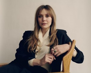 Create meme: elizabeth olsen throne, Girl, elizabeth olsen sad