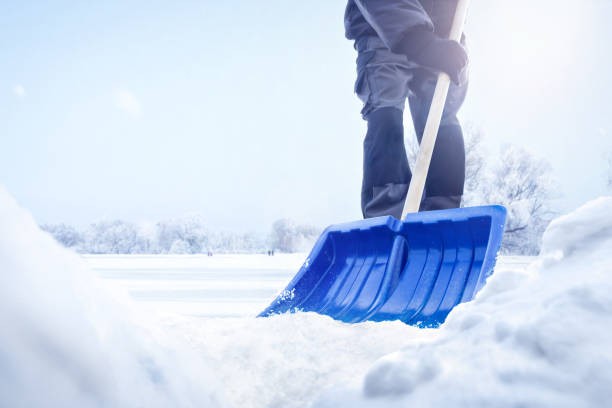 Create meme: snow shovel, for snow cleaning, snow removal 