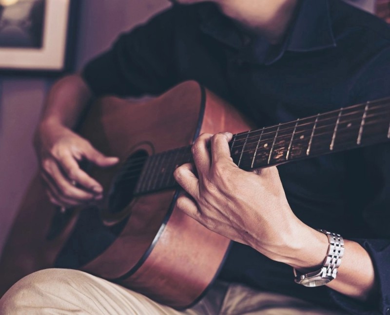 Create meme: guitar in hand, playing guitar, electric guitar in hand