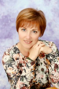 Создать мем: кузнецова анна алексеевна, магрычева марина александровна, юрченко елена сергеевна