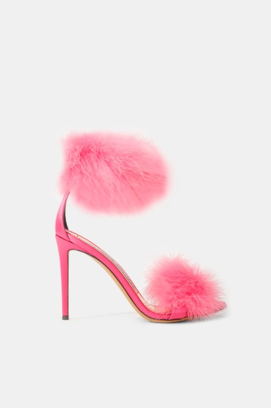 Create meme: women's shoes , high-heeled shoes, pink shoes