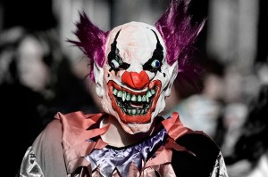 Создать мем: злобный клоун, страшные клоуны, злые клоуны