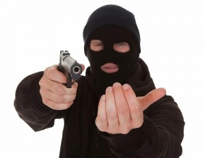 Создать мем: бандит с пистолетом, грабеж, маска грабителя