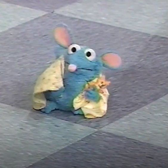 Create meme: big blue house mouse mice, tutter mouse, toy 