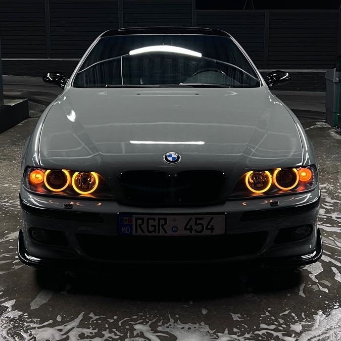 Create meme: BMW 5er IV (E39) Restyling , angel eyes BMW, bmw e39 dorestyling