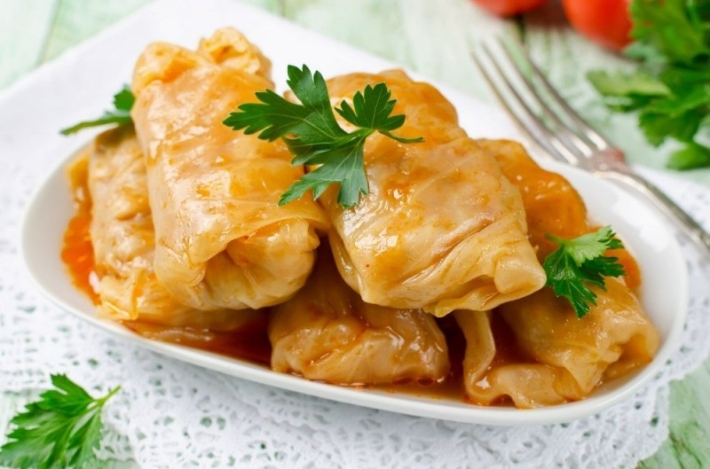 Create meme: cabbage rolls from fresh cabbage, cabbage rolls with sour cream, cabbage rolls