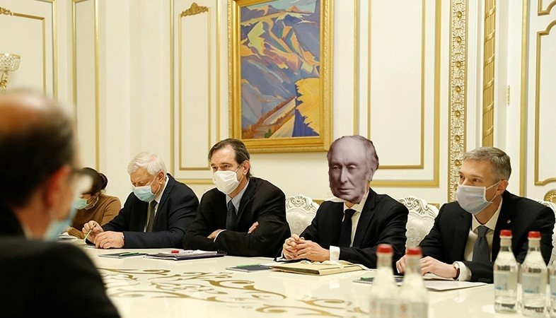 Создать мем: министр иностранных дел, пашинян, минская группа обсе карабах