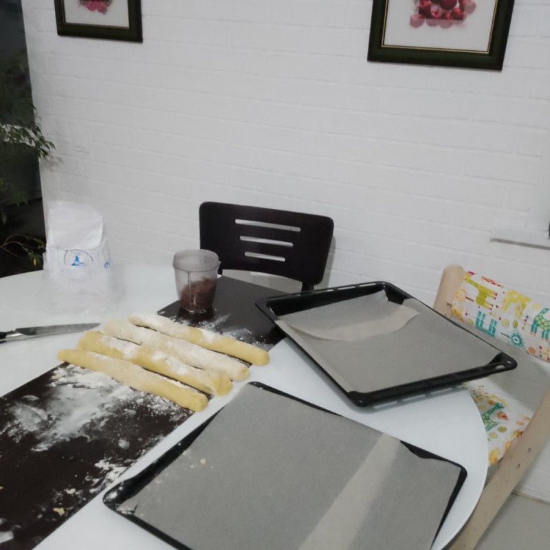 Create meme: baking , pizza on puff pastry, baking tray