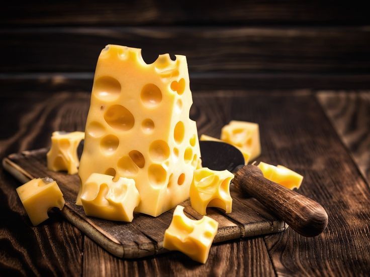 Создать мем: сыр, швейцарский сыр эмменталь, маасдам delux сыр 50% круг тм белослава 2*8кг