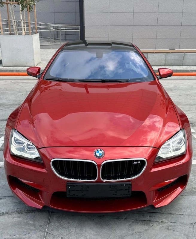 Создать мем: BMW M6 III (F06/F13/F12), bmw m, красная бмв