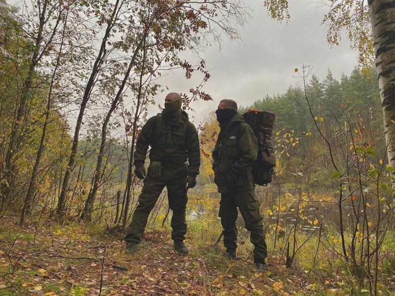 Создать мем: поход в тайгу, тропа охотника, поход в лес