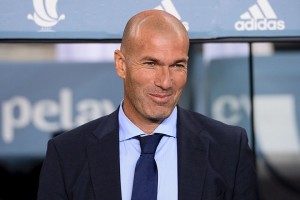 Create meme: Zidane Bayern, Zidane leaves real Madrid, Zidane and Ronaldo