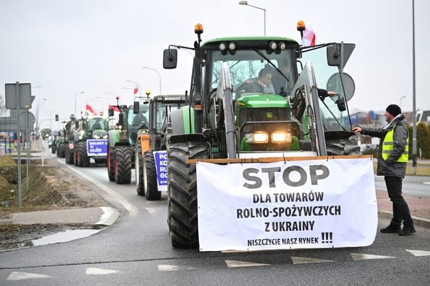 Create meme: tractor , farming in Germany, farmers' protests in the Netherlands