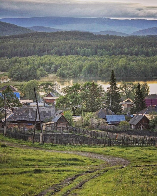 Create meme: villages of siberia, view of the village, siberia taiga village