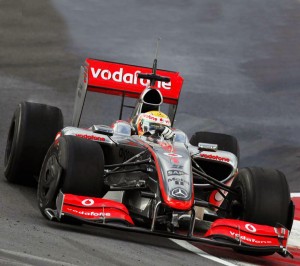 Создать мем: mclaren f1, формула-1 в сезоне 2009, mclaren mp4/1