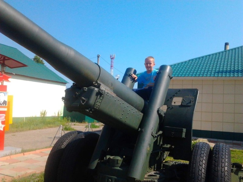 Создать мем: горбуленко сергей владимирович, перевоз, 152-мм гаубица-пушка мл-20м