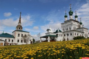 Create meme: Church of Solikamsk photos, the town of Solikamsk in Perm Krai, sights of Suzdal Kremlin