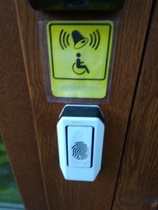 Создать мем: кнопка вызова для инвалидов (комплект квп-1), кнопка экстренного вызова для инвалидов, кнопка вызова для инвалидов